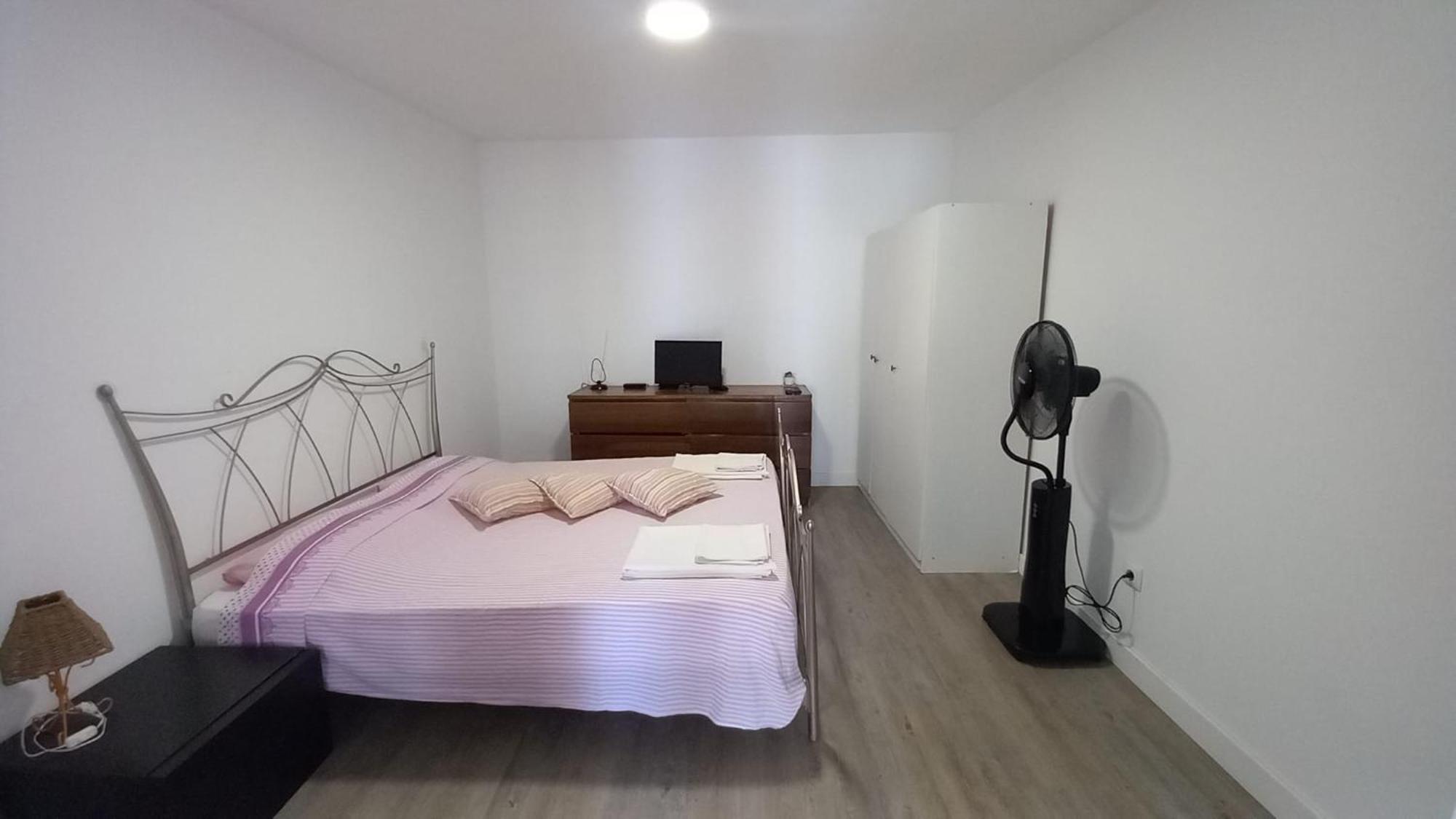 Alvito - Comfortable With Private Bathroom Homestay *